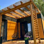 Lodge -30m Od Brzegu ,prywatna Plaza ,wi-fi Makosieje
